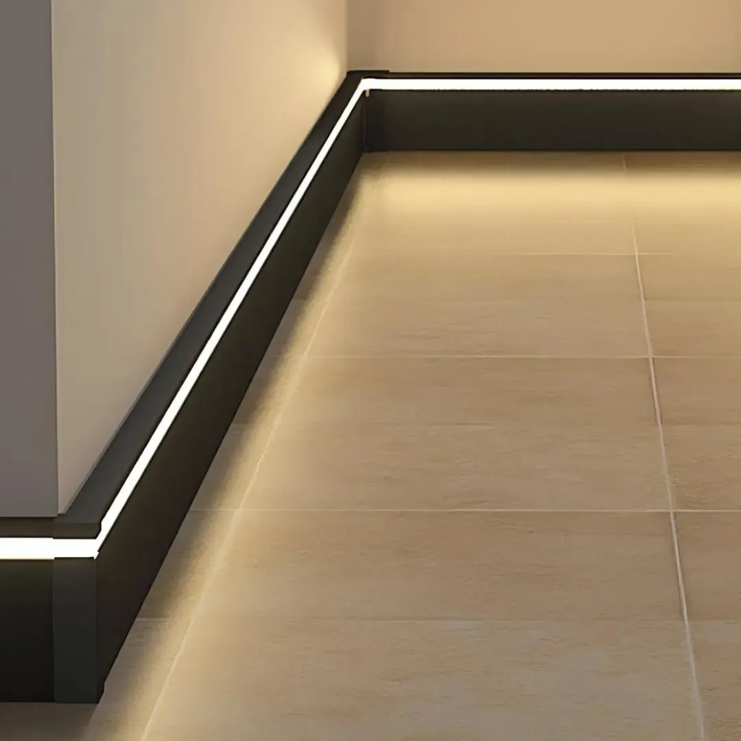 LED'li Süpürgelik Profili görseli 3