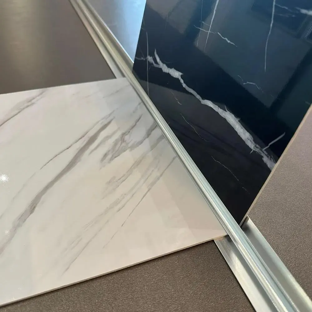 PVC Duvar Panel İç Köşe Profili görseli 3