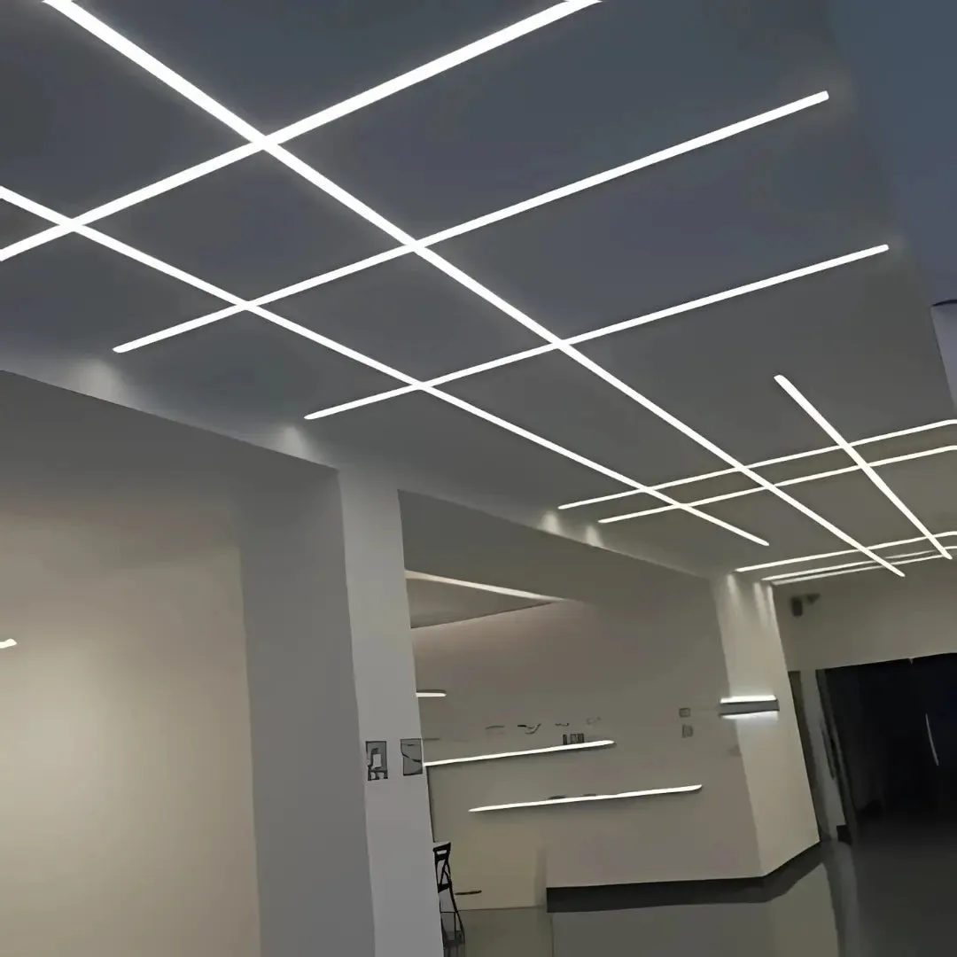 1.8CM Ters Trimless LED Profili görseli 4